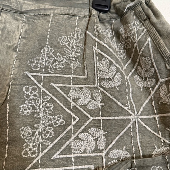 NWOT free people Westover Embroidered Shorts - Picture 4 of 10
